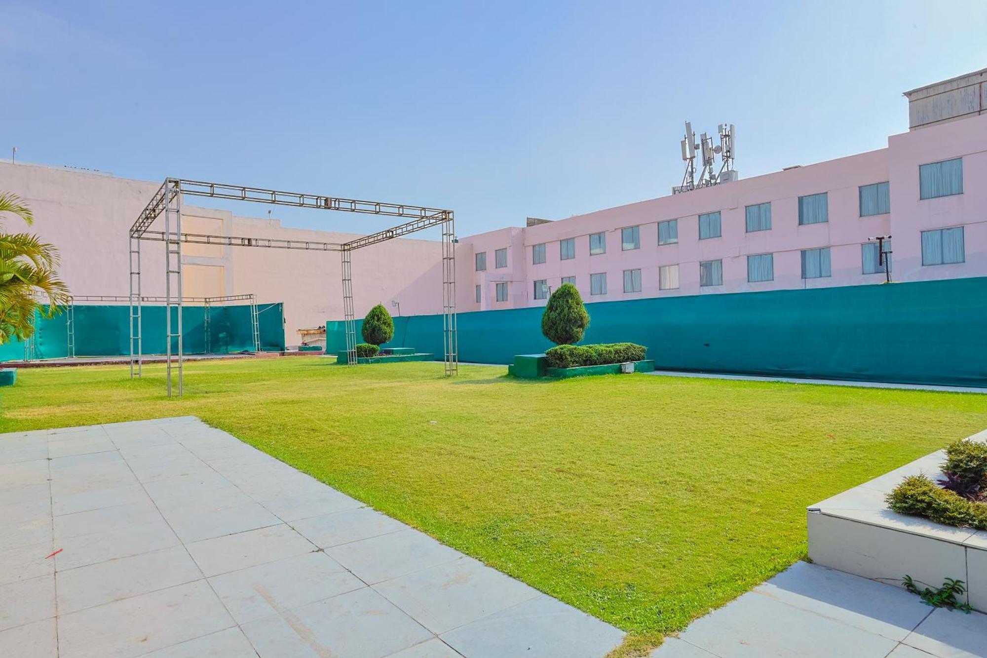 Hotel Hyphen Haridwar Grand Exterior foto